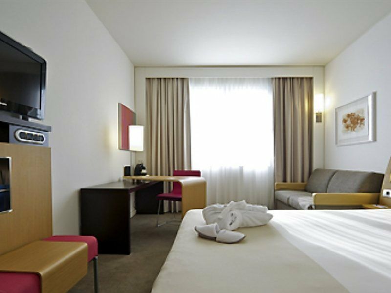 Novotel Salerno Est Arechi Номер фото
